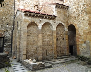 Exterior terminado