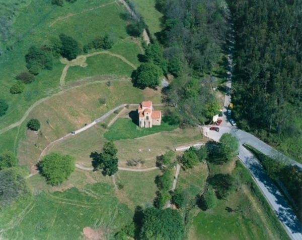 TRATAMIENTO DEL ENTORNO DE LOS MONUMENTOS DEL NARANCO